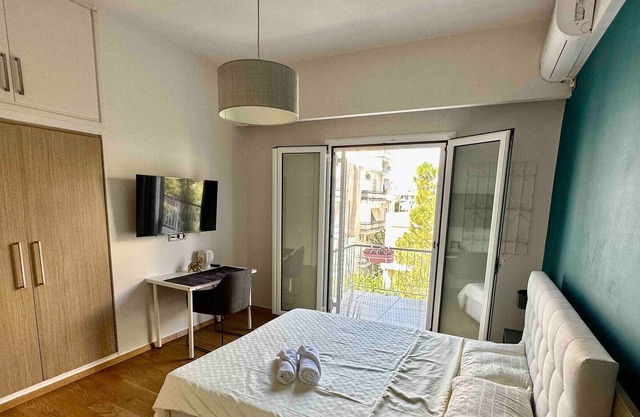 Seaside Apartment Paleo Faliro