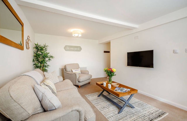 Seaside Cottage - UK35826
