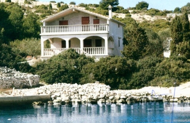 Secluded fisherman's cottage Cove Dragišina, Kornati (K-12150)