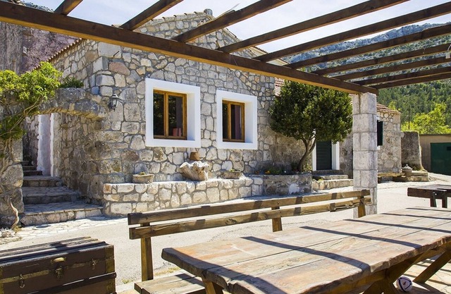 Secluded house with a parking space Tomislavovac, Pelješac (K-13280)