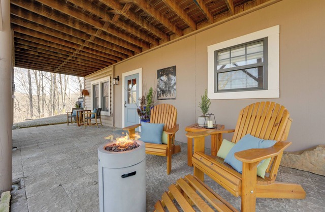 Secluded Mtn-View Retreat in Mars Hill