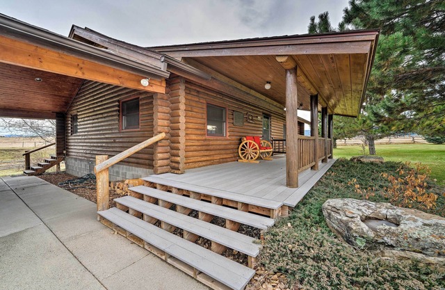 Secluded Retreat w/Wood Stove, 11 Mi to Bozeman!