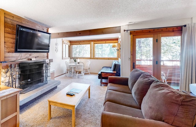 Second-Level Condo w/Free WiFi, Wood Fireplace, Shared Outdoor Pool, & Views
