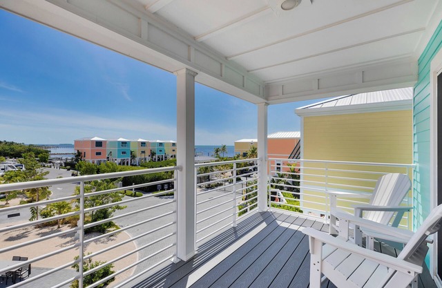 See the sunrises in Islamorada!