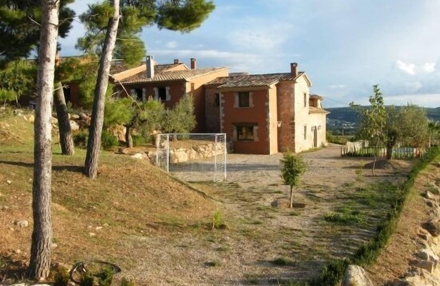 Self catering Can Cruset Agroturisme for 4 people