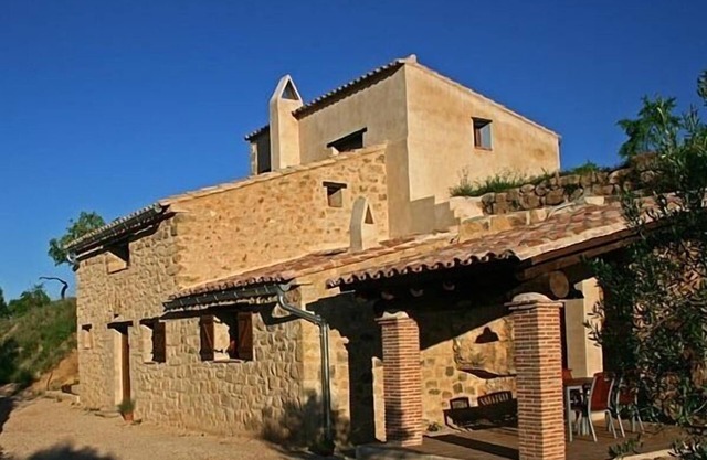 Self catering Mas de l'Acordió for 6 people