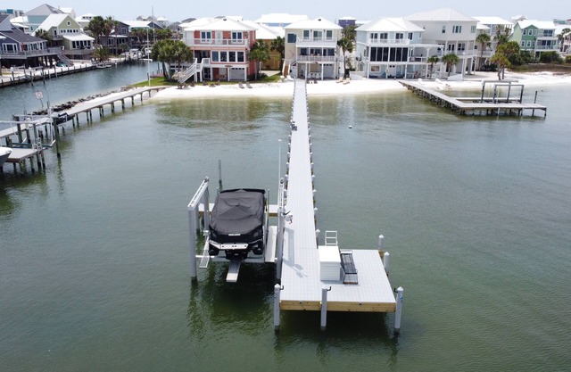 “Semi-Retired”-Elevator-Pier-200+ 5 Star Reviews-Toys-Golf Cart Rental -EV Charg