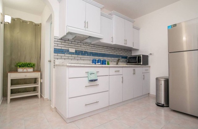 Senderos 2- a 3 bdr apt 4 min from the beach