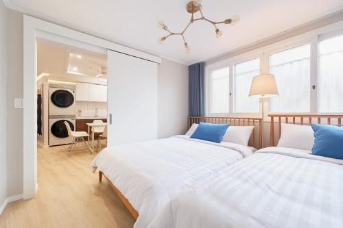 Seodam Stay - 8 Min Walk from Seoul Station Well-Connected #Hongdae #DDP