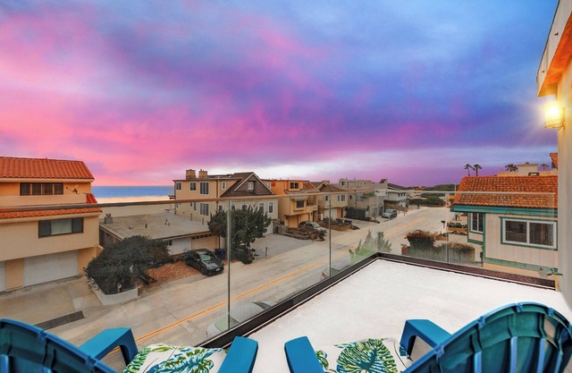 Sept Savings Steps To Sand, Ocean Views W/2 Patios