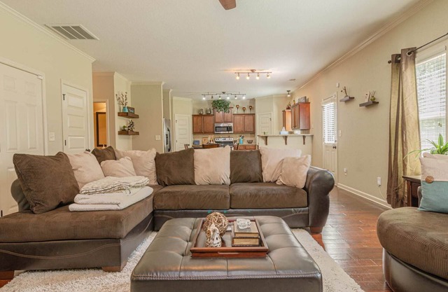 Serene Family Hideaway | 4Br | Pool Table