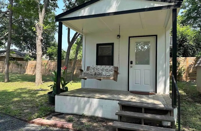 Serene Guesthouse - Weekly Discounts