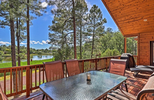 Serene Lakeside Cabin w/Decks + Edler Lake Views!