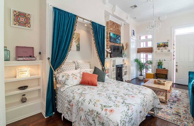 SerenityNow · Charming Historic Home w/Free Parking near Quarter