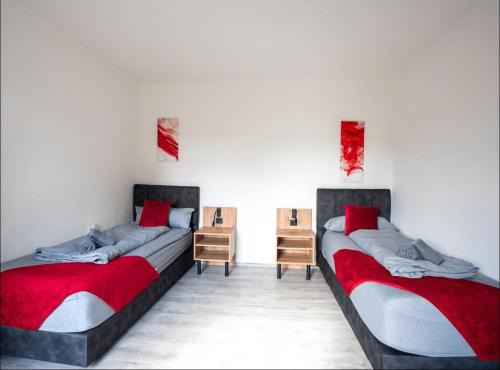 Serviceroom24 - Space in Oberhausen WLAN - Smart-TV - 24-7 Check-in und Küche
