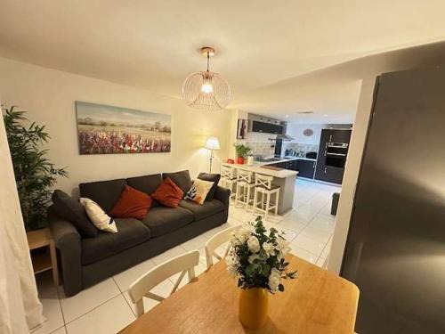 Sevastopol Four Bedroom House near Gloucester Road