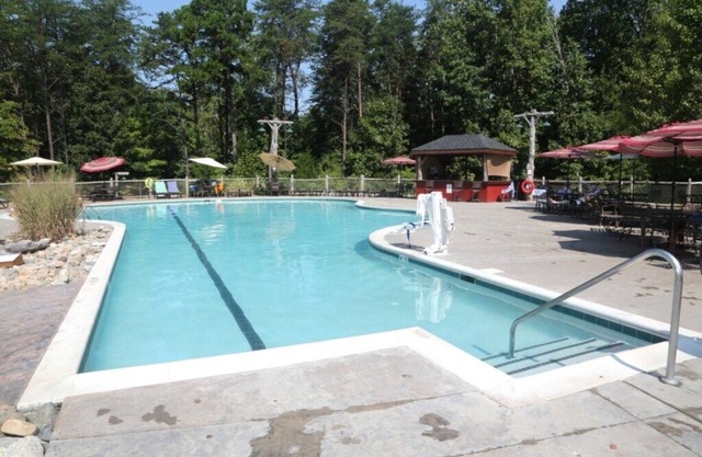 Shenandoah Crossing™ - Gordonsville - 2 Bedroom 1 Bath Resort Cabin
