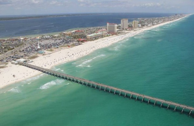 Showstopper-Charming home! Ask about our Summer Deals!