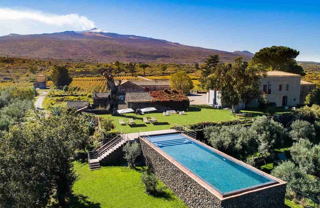 Sicily Villa rental neat Mount Etna