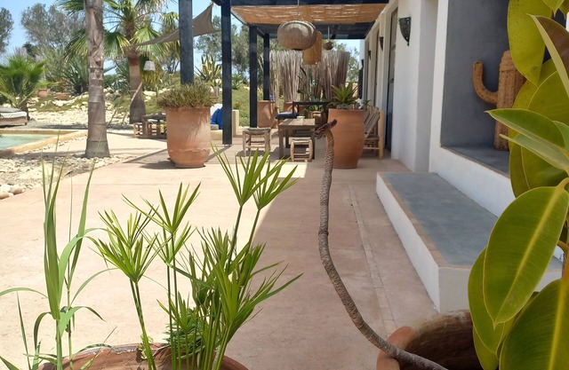 Silona Gardens, Heated swimming pool