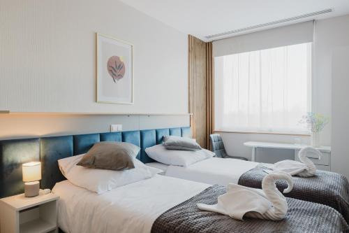 Silver Apartments - Poznań - by Kramm Apartments