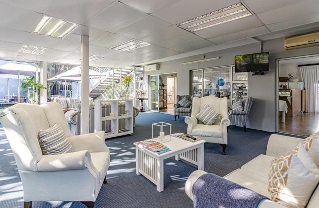 Silver Oaks Boutique Hotel