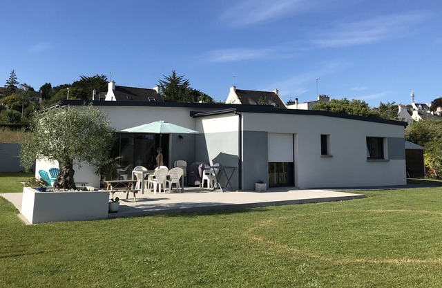 Single-storey house