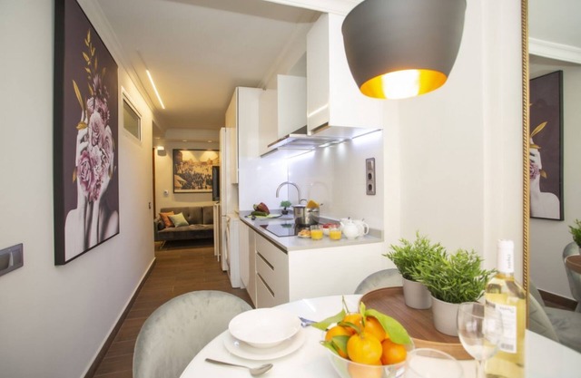 SingularStays Xativa III