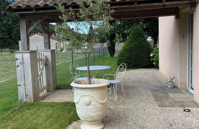 Situé à Deux Minutes de Lalinde