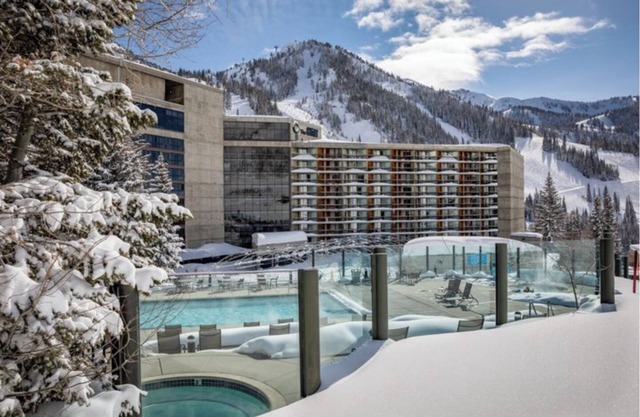 Ski in/out one bedroom condo at the Cliff Club at snowbird