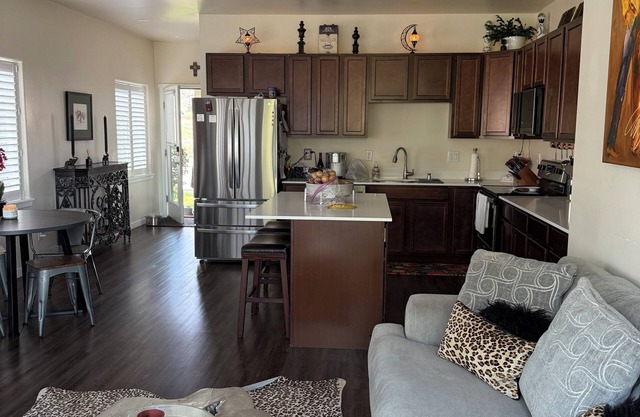 Ski Vail - 3 bedroom house in Gypsum adjacent to BLM nature trails