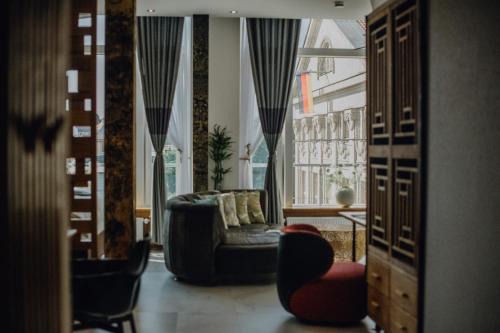 Sky Suites & Sky Bar