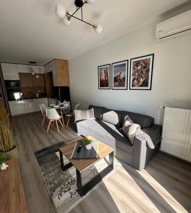 SkyTravel 27 Apartament Pileckiego Nowy Dwór Mazowiecki Airport Modlin 24H