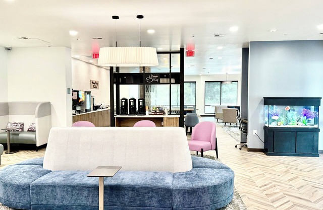 Sleep Inn & Suites