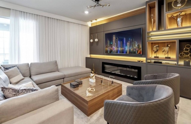 Sleeps 28 | Resort | Themed Rooms | Arcade | Heated Pool