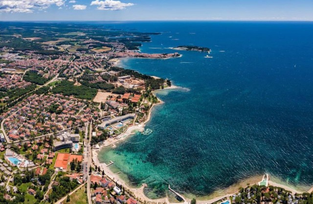 Smilja (PRC601) by Interhome