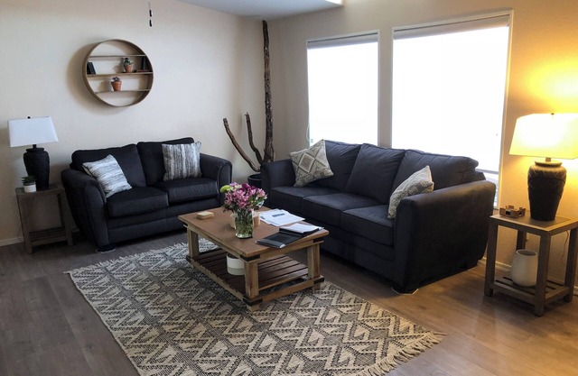 Snowbird get away. Beautiful 3 bedroom 2 bath home, in the Sunrise Vista Area.