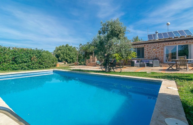 Son Blau - Two Bedroom Villa, Sleeps 3