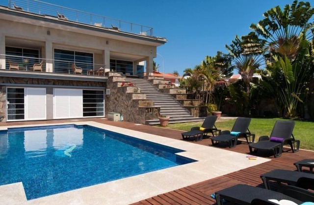 Sonnenland 12 by Interhome
