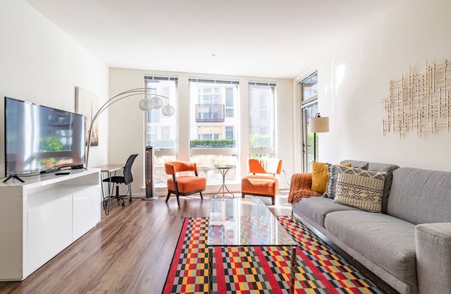 Sophari Mercer Island Apartments