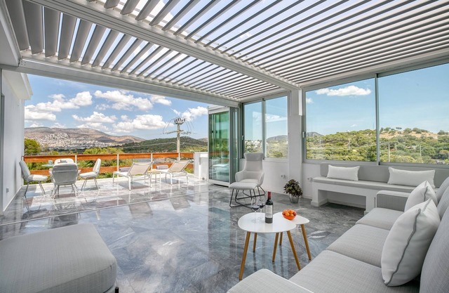 South Blue Sea View Apartment