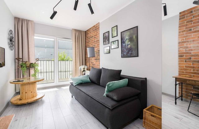 Sowia 1 | Modern Apartment | Balcony | Parking