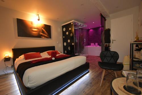 SPA privatif Love room, Le Hammam et Bulles, chez Nuits Chartraines