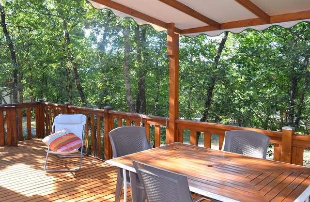 Spacious cottage in a quiet and nature area P16
