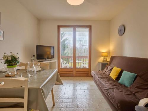 Spacieux T2 avec balcon, parking et wifi à Barbotan - FR-1-841-45