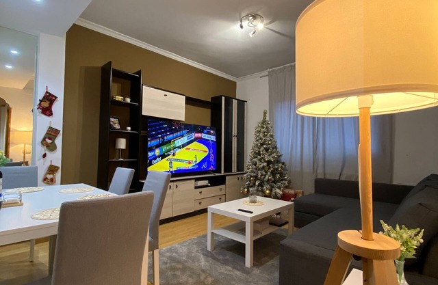 Spacious 2 bedroom apartment in the Barrio de Salamanca