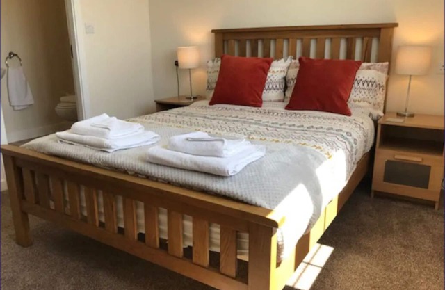 Spacious 2Bedroom 2Bathroom Apartment.Scenic Views