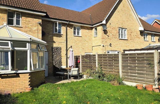 Spacious 3 Bedroom in Romford, Contractors Haven