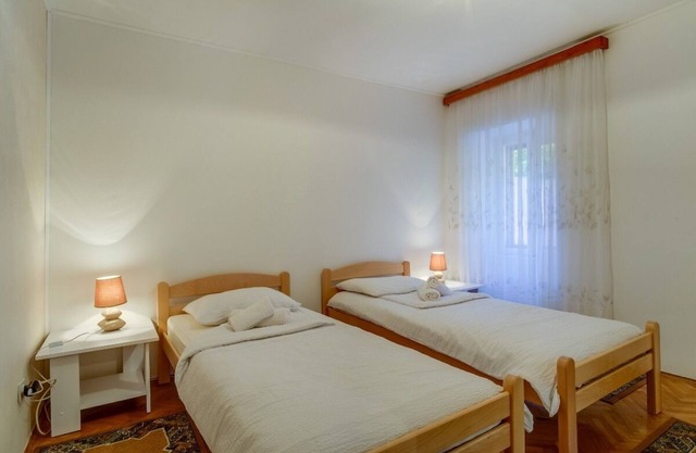 Spacious 3-Bedroom apartment for 6