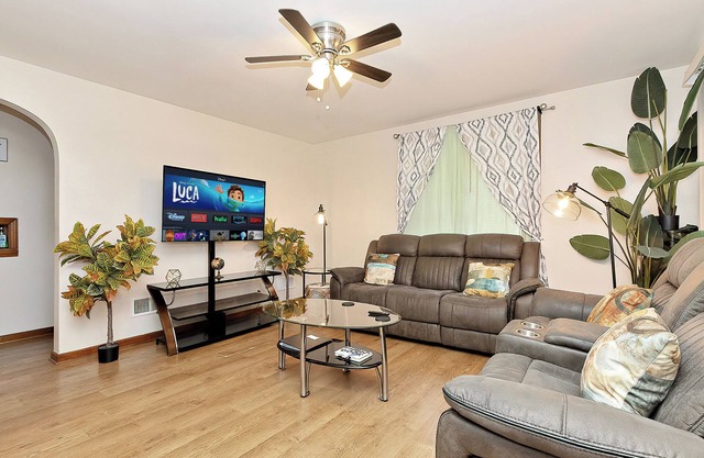 ☆Spacious 3bdr near 6 Flags-Naval Base-Casino☆